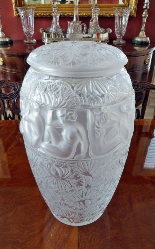 lalique crystal vase