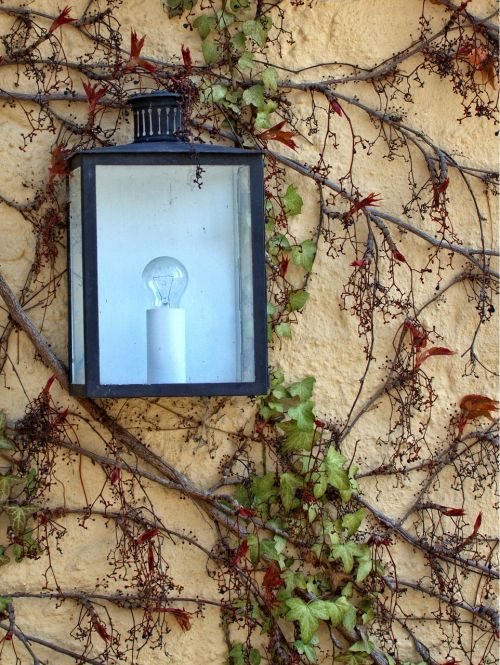 lamp light wall
