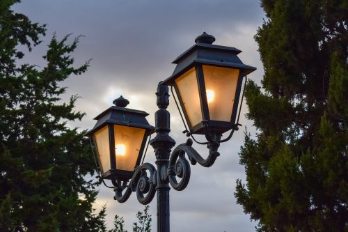 lamp lantern park