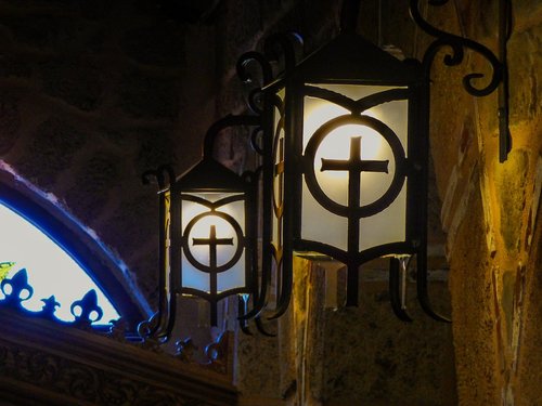 lamp  light  church
