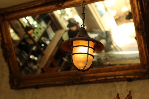 lamp  light  mirror