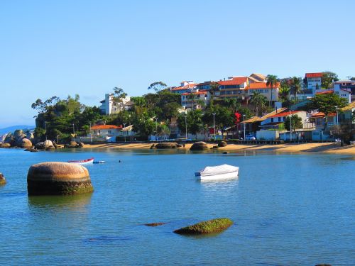 landscape mar houses