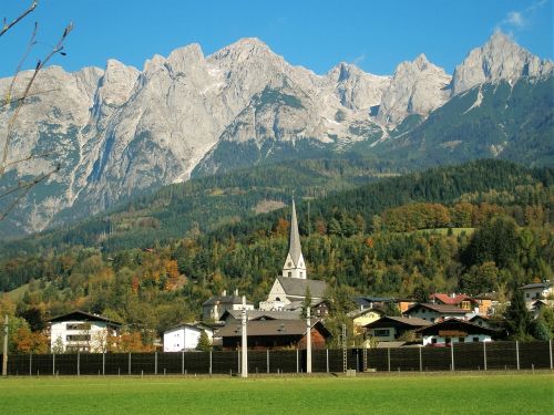 landscape mountains homes