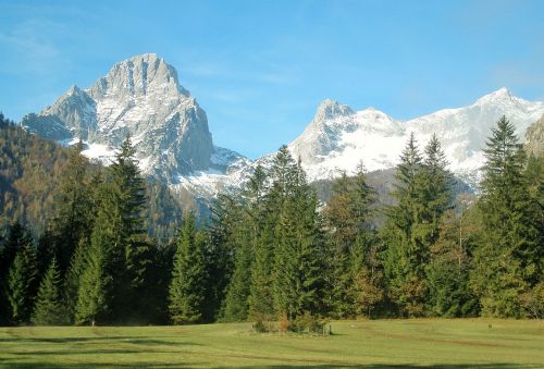 landscape mountains alpine