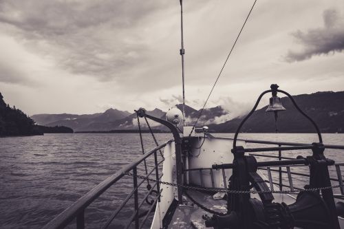 lake wolfgang ship clouds