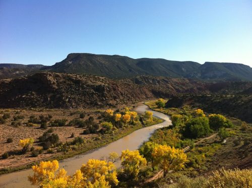 landscape river mountains