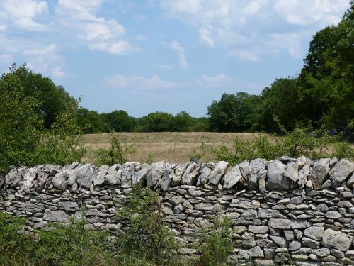landscape lot wall