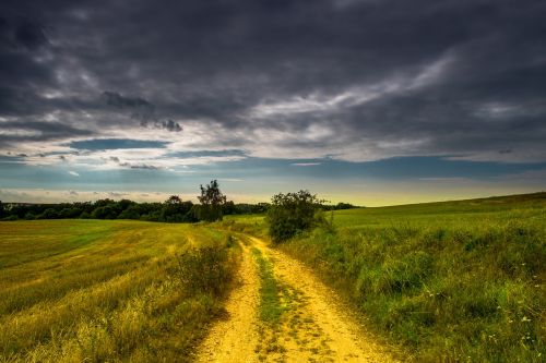 landscape away clouds