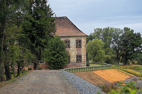 landscape  dike  house