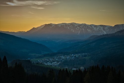 landscape  sunset  mountains