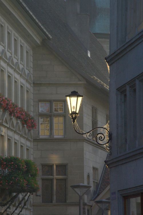lantern light lighting