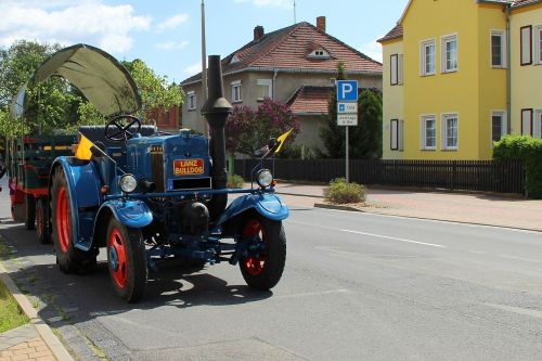 lanz bulldog bulldog tractor