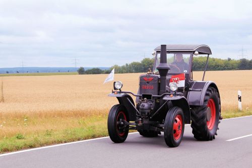 ursus-bulldog tractor historically
