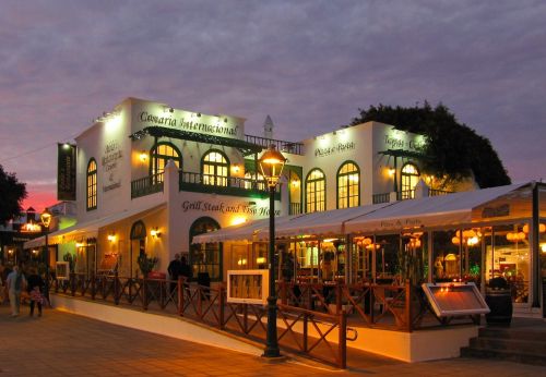 lanzarote hotel sky