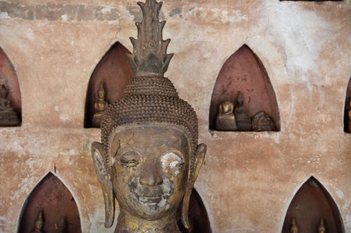laos vientiane buddha