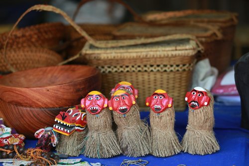 laos  market  crafts