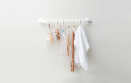 laundry clothespin clothesline