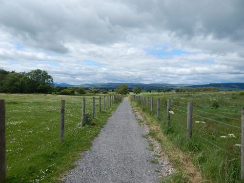 laurencekirk pathway cloudy sky