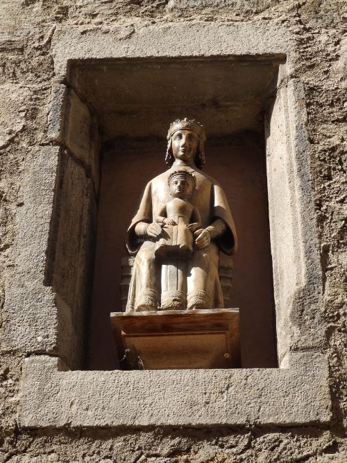 le-puy-en-velay statue religion