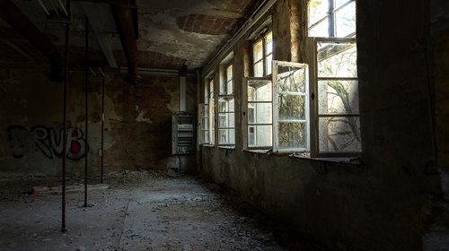 abandoned  window  architecture