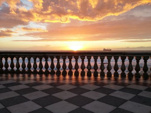 leghorn sunset terrace