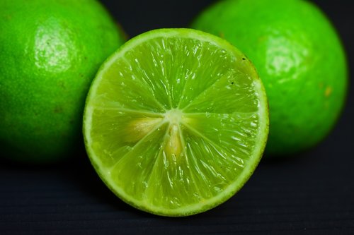 lemon  acid  fruit