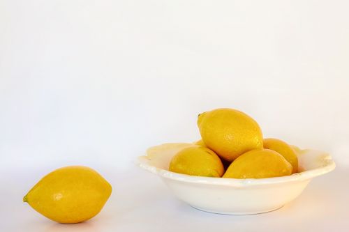 lemons copy space food