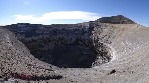 lengai volcano crater