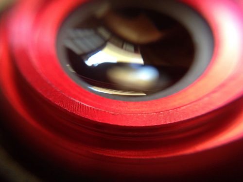 lens red macro