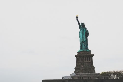 liberty statue sculpture