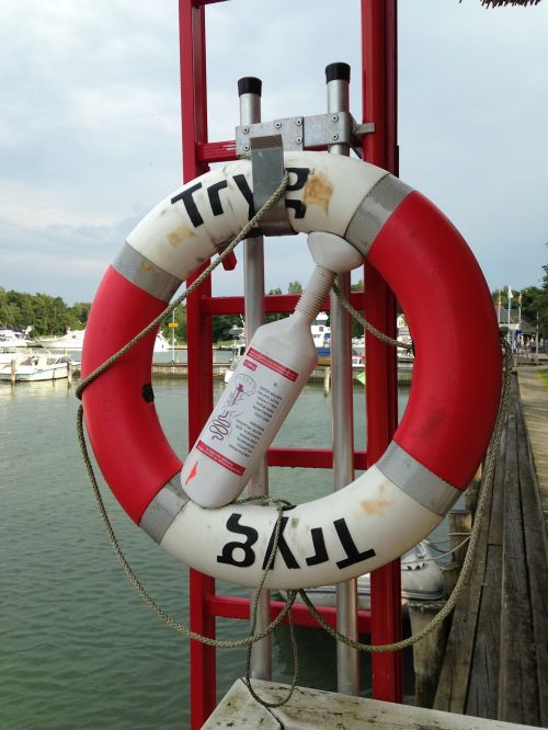 life buoy boating port