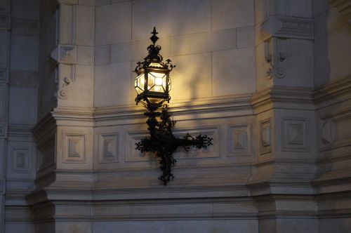 light lantern lighting