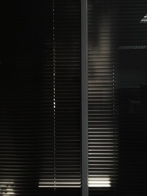 light shadow office