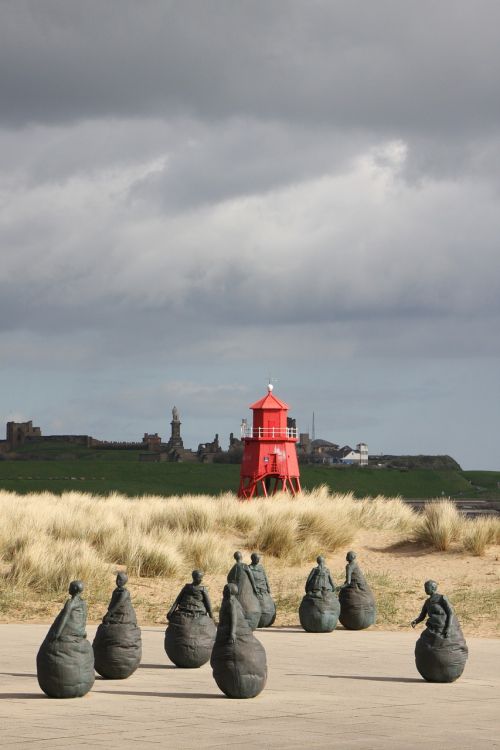 lighthouse figures sculptures