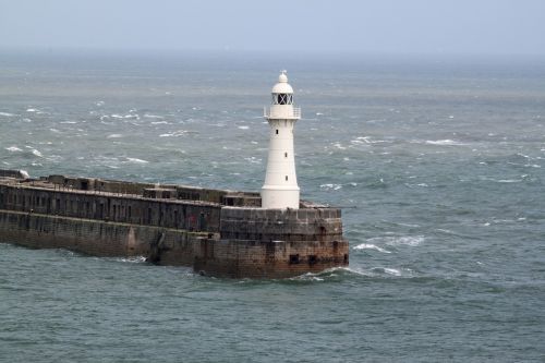 lighthouse port dover