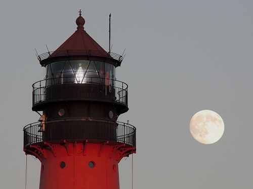 lighthouse full moon westerhever