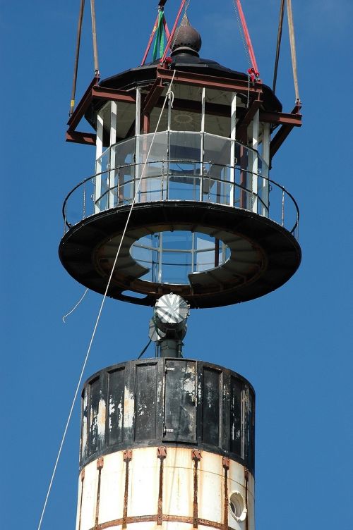 lighthouse lamp room maintenance