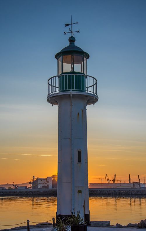 lighthouse beacon port