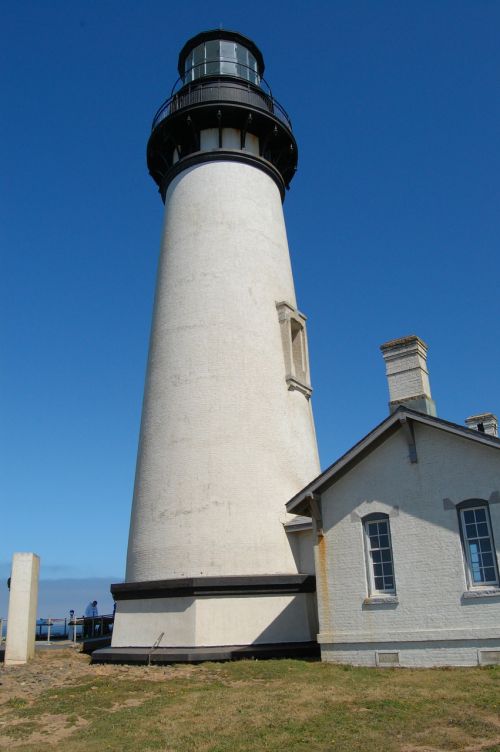 lighthouse tower coast