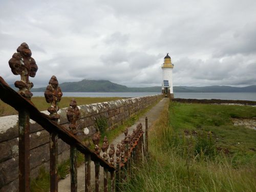 lighthouse scotland meadow