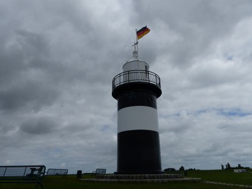 lighthouse wremen north sea