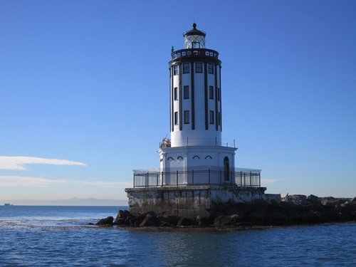 lighthouse  beacon  rocks