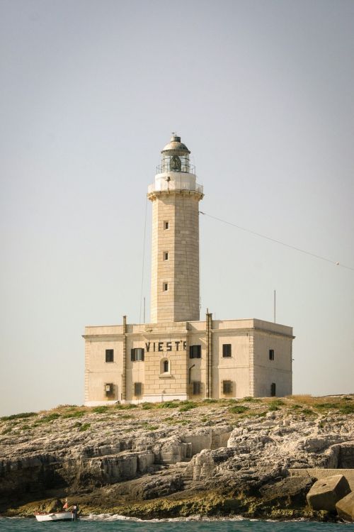 lighthouse tower sea