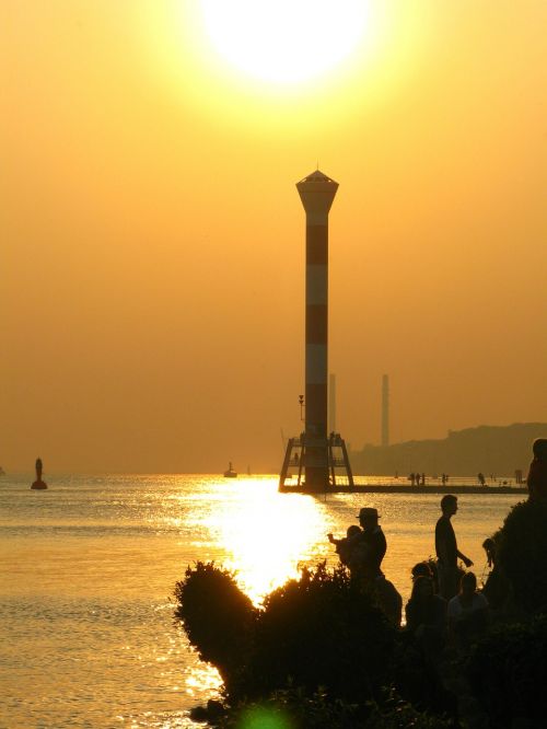 lighthouse sunset elbe beach