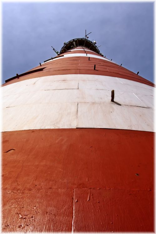 lighthouse red white sea