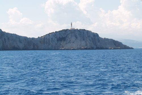 lighthouse rock sea