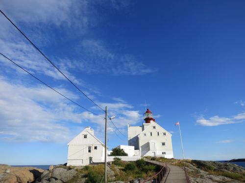 lighthouse island lyngør