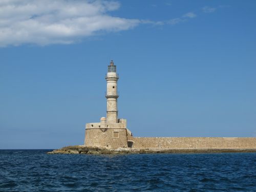 lighthouse crete harbour entrance
