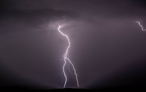 lightning thunder weather