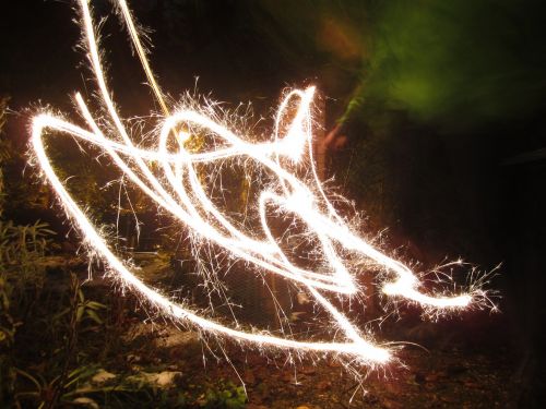 lightpainting new year's eve sparkler